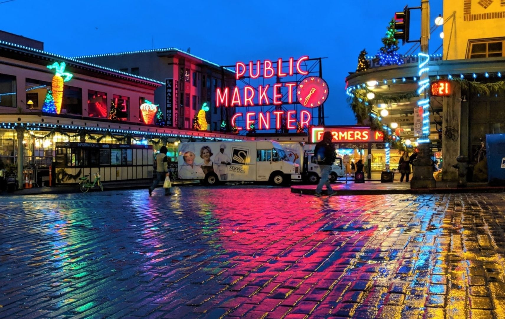Seattle Market bunte Neonlichter am Abend