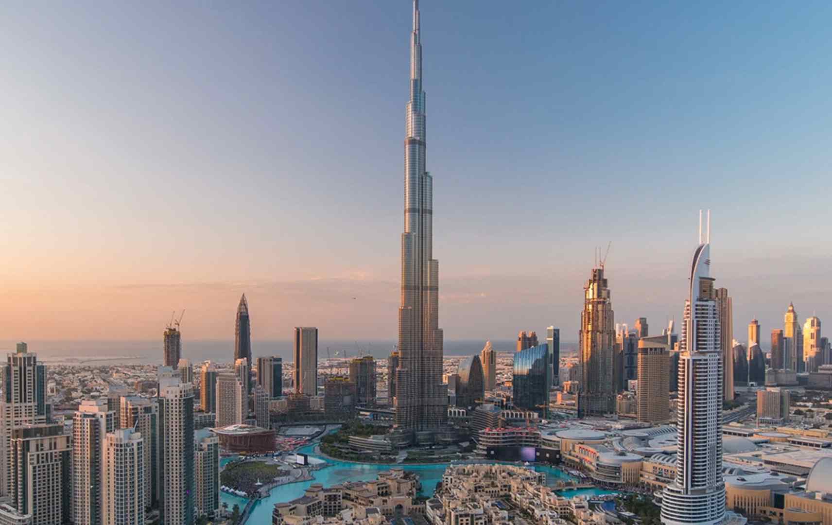 Burj Khalifa und Skyline Dubais - Gebeco