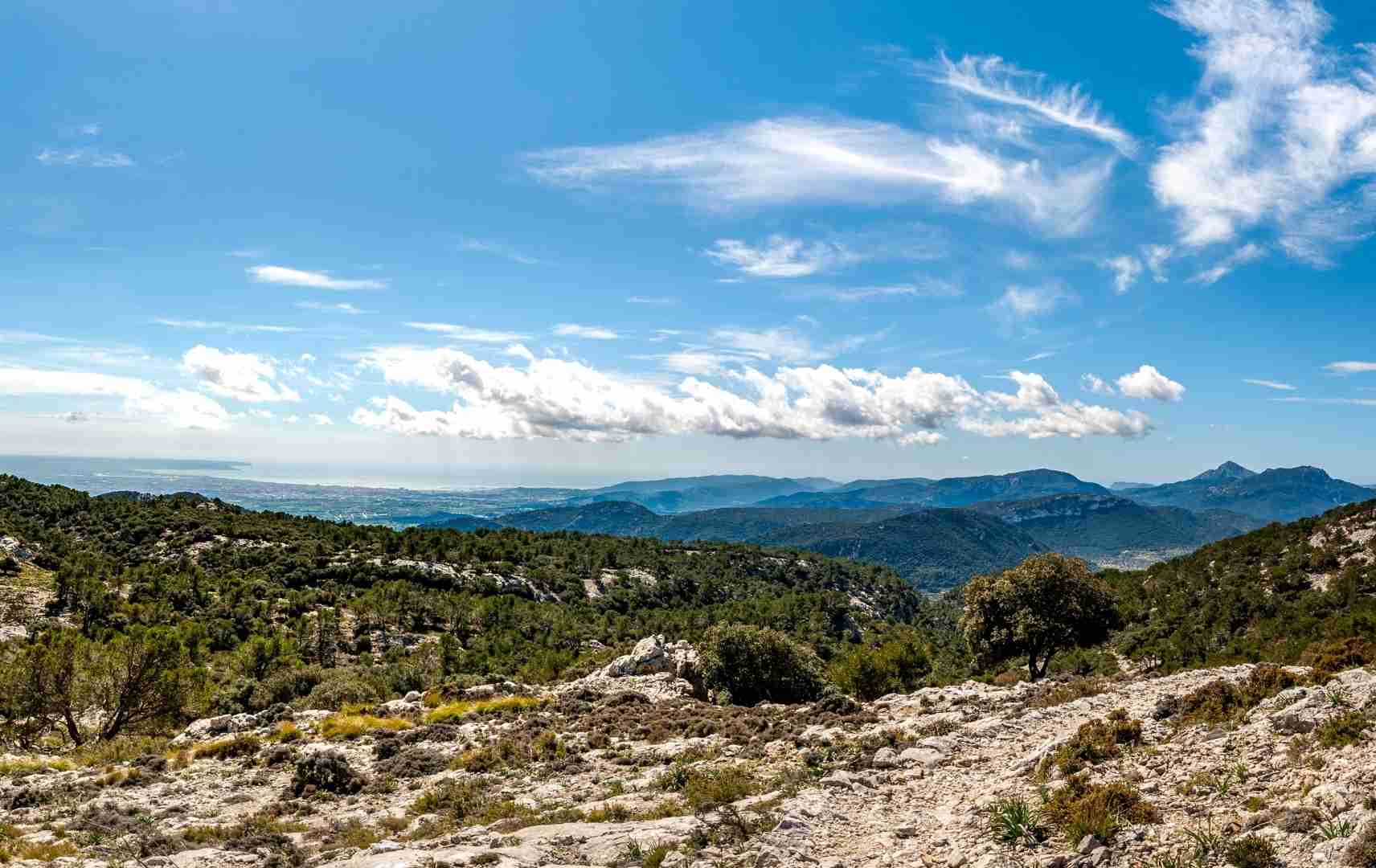 Weite des Serra de Tramuntana auf Mallorca