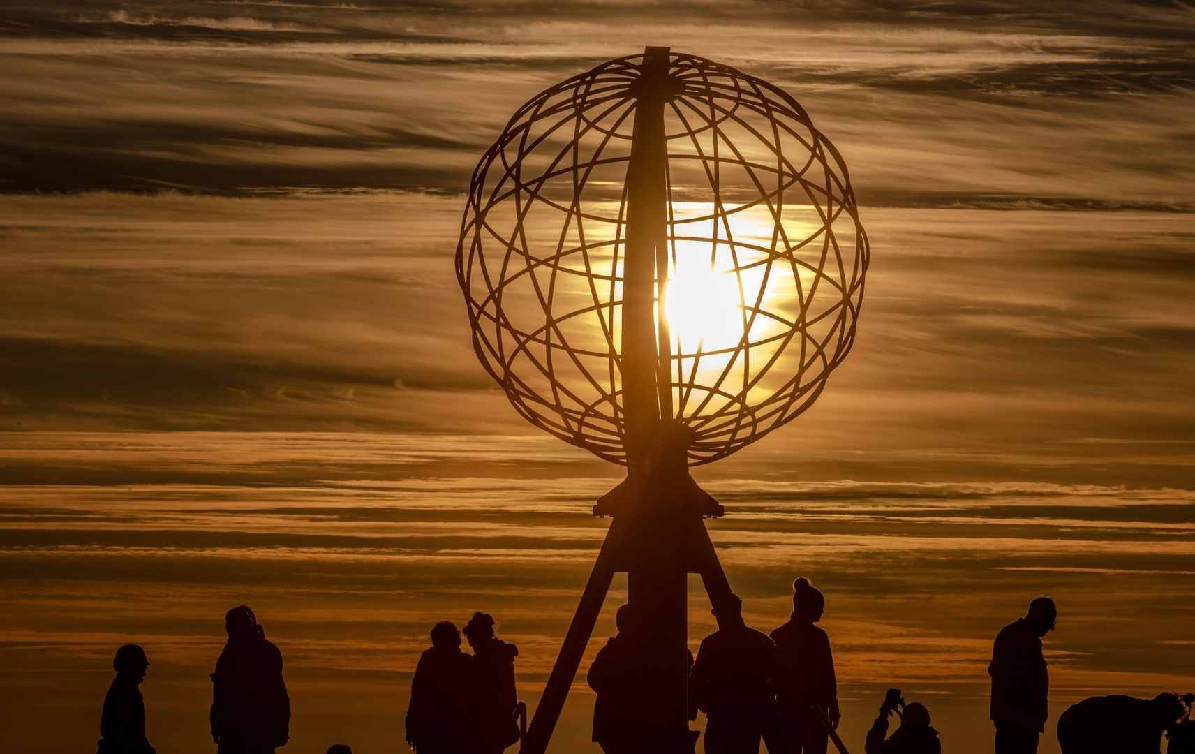 Globus Skulptur am Nordkap
